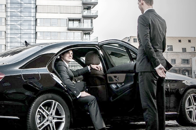 chauffeur VIP Chauffeur privé pour déplacement VIP